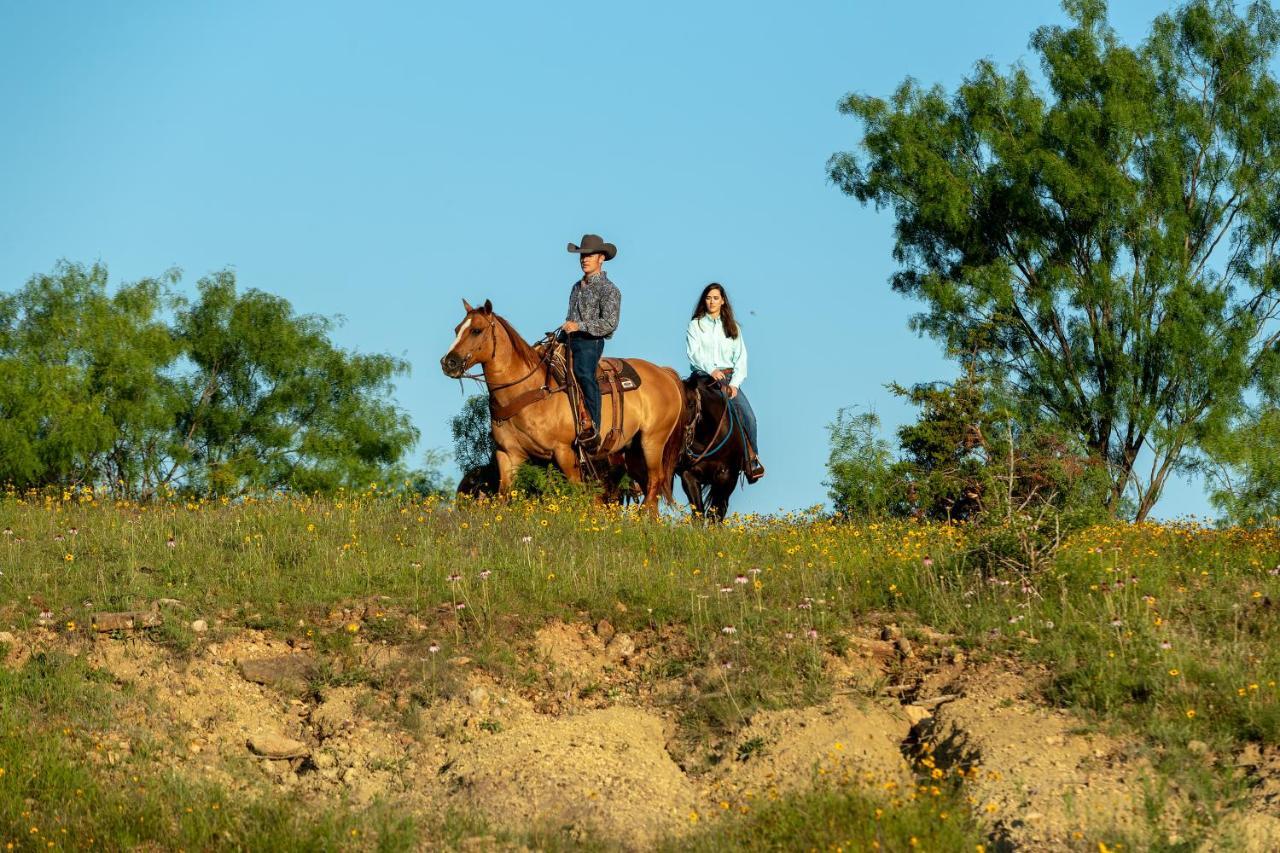 Wildcatter Ranch And Resort Graham Екстер'єр фото