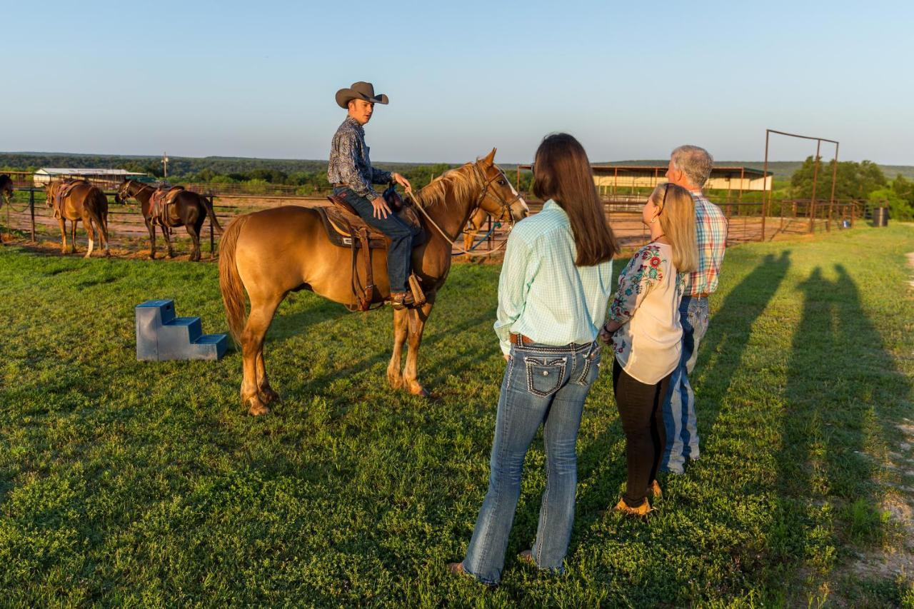 Wildcatter Ranch And Resort Graham Екстер'єр фото